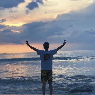 浪漫情侣头像 一男一女情头(共16张)