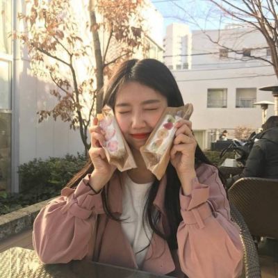 可盐可甜的女生头像大全图片(精选20张)