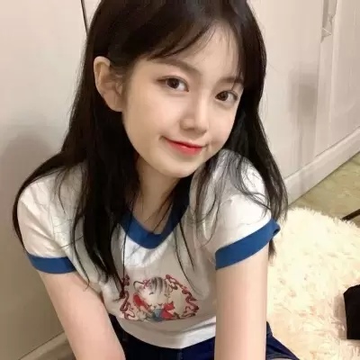 可盐可甜的女生头像大全图片(精选20张)