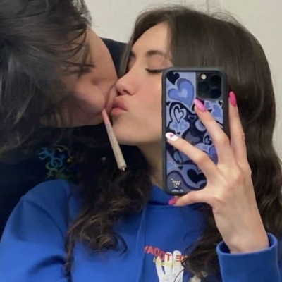 欧美范图片高清情侣头像(精选18张)