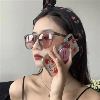 现在最流行的欧美范头像(共20张)