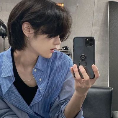 男生高端大气气质头像(20张)