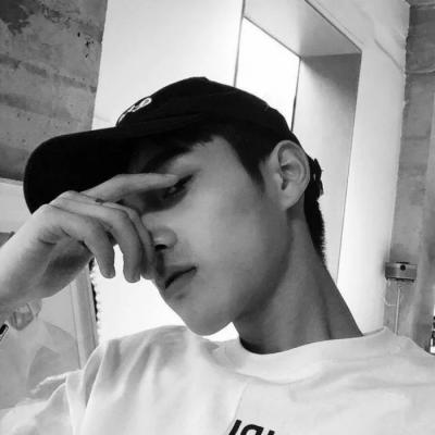 霸气超拽的qq男生头像图片(共18张)