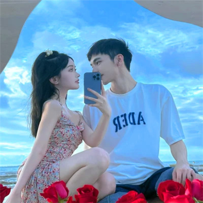 2023年最火爆的情侣头像(共18张)