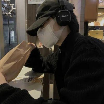 高清男生头像很帅的图片大全(精选18张)