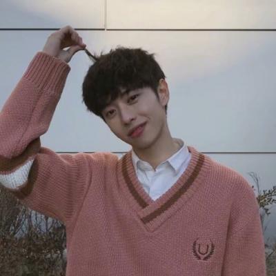 高清阳光帅气男生头像(优选18张)