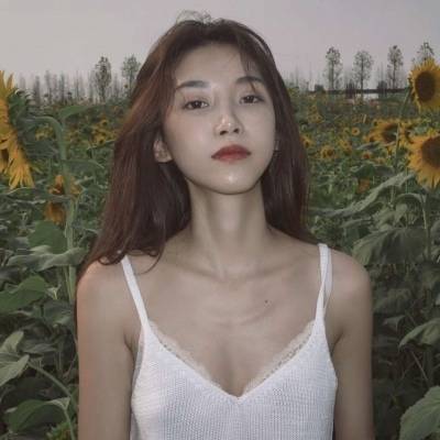 唯美复古森系女生头像(优选18张)