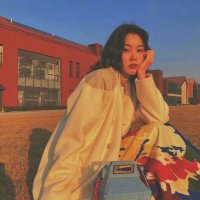 唯美复古森系女生头像(优选18张)