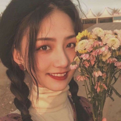 唯美复古森系女生头像(优选18张)