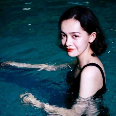 欧美风简约个性头像(18张)