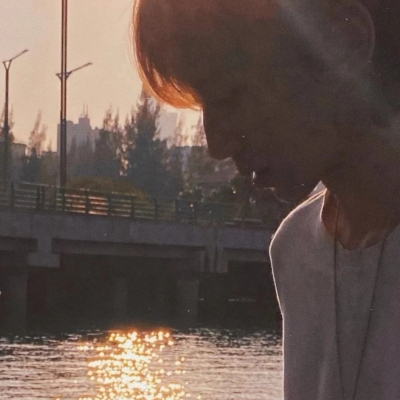 2023年抖音最火的情侣头像(18张)