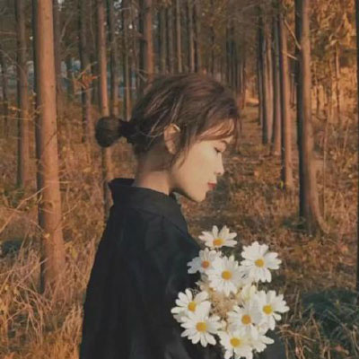 清新脱俗森系女生头像(精选20张)