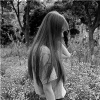 女生灰色伤感头像图片(优选18张)