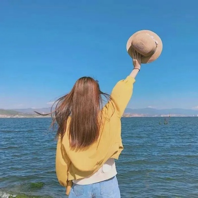 好看的女生头像小清新背影头像精选图片(共20张)