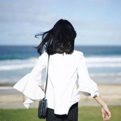 海边气质美女背影头像(优选22张)