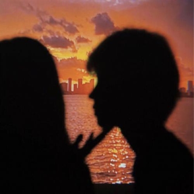 一见钟情的情侣头像(共24张)