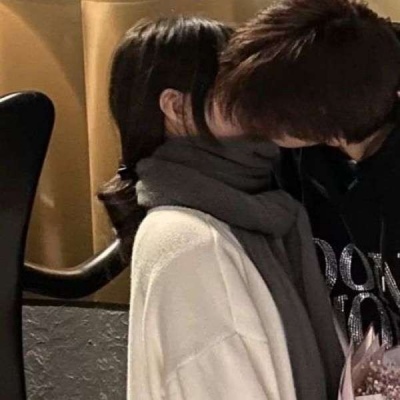 好看到爆的qq情侣头像(共18张)