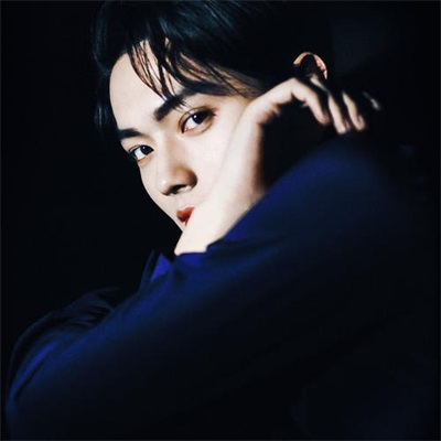 成熟男人头像图片大全(共16张)