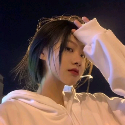 高清有个性女头像图片(精选20张)