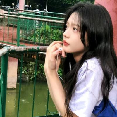 网红小姐姐头像大全(精选24张)