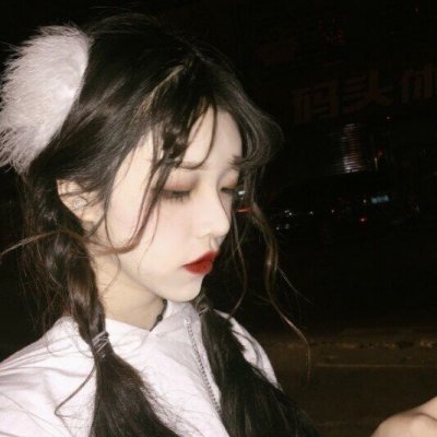 网红小姐姐头像大全(精选24张)