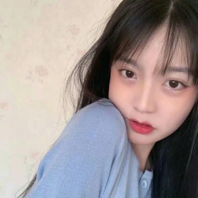 不染世俗的女生头像(精选22张)