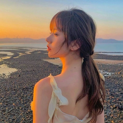 高清惊艳世俗的神仙头像女生动漫图片大全(24张)