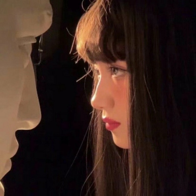 比较酷的女生微信头像(精选22张)