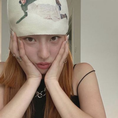 比较酷的女生微信头像(精选22张)