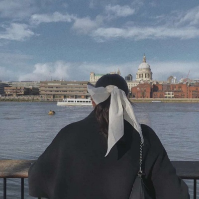 高清真人意境女头像(22张)