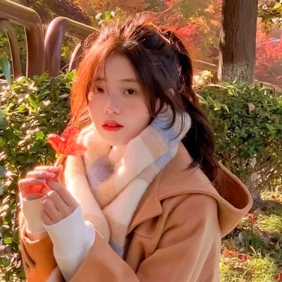 高清真人意境女头像图片(优选22张)