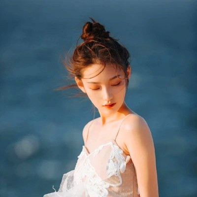 高清真人意境女头像图片(优选22张)