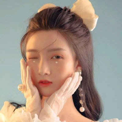 高清真人意境女头像图片(优选22张)