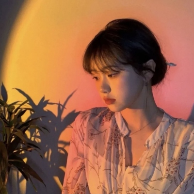 好看的高清头像女头像(优选20张)