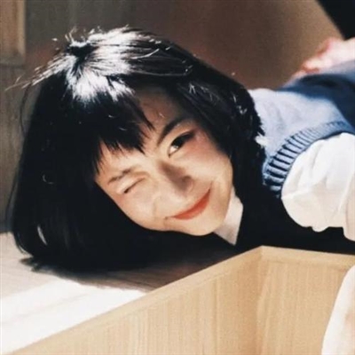 古灵精怪的女生头像图片(22张)