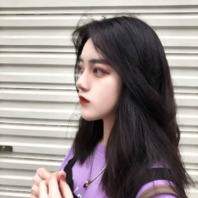 紫色的女生头像图片(24张)