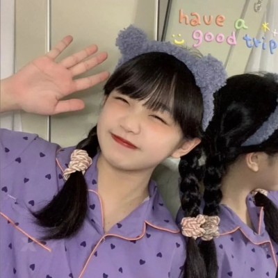 干净高级的紫色系女生头像(优选28张)