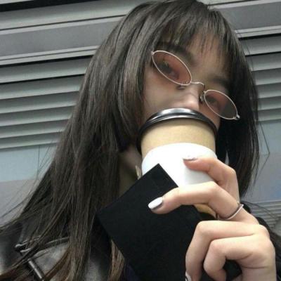 适合微信的女生头像精选图片(优选22张)