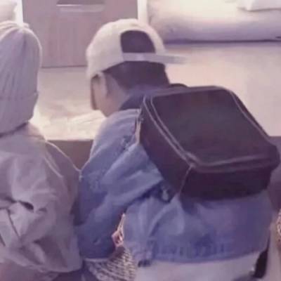 高清搞怪情侣头像小孩图片大全(共36张)