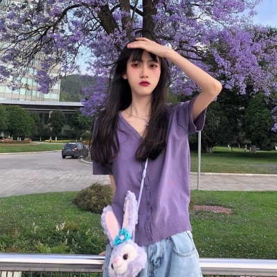 干净高级的紫色系女生头像(优选28张)
