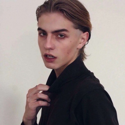 帅气欧美男生qq个性头像图片(22张)