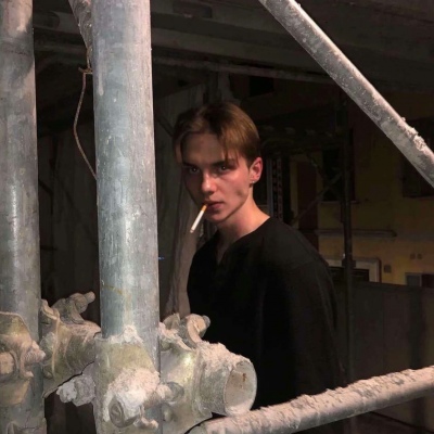 帅气欧美男生qq个性头像图片(22张)