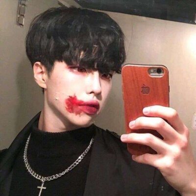 微信男生头像图片大全(16张)