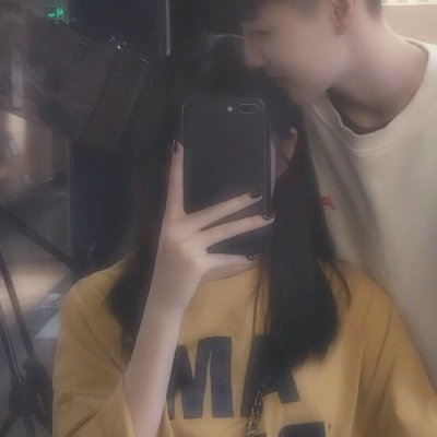 最新秀恩爱情侣头像(18张)