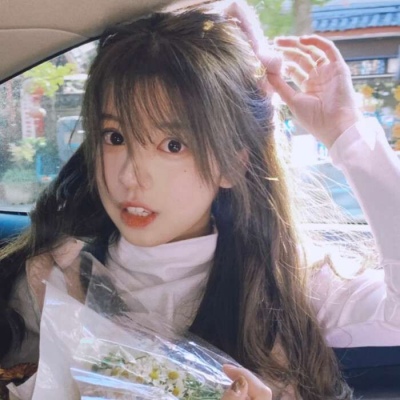 高颜值气质女生头像(精选18张)
