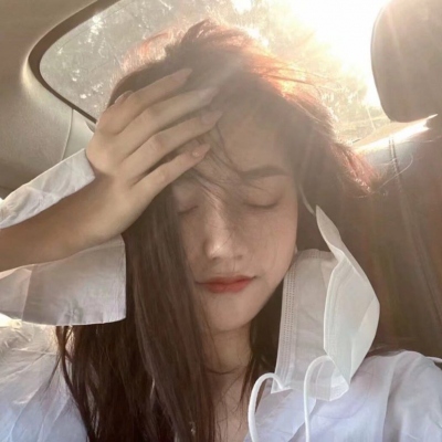 高级感精致女生头像(共16张)