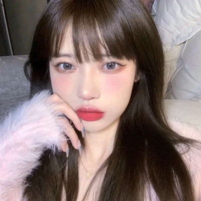 高级感精致女生头像(共16张)