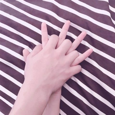 抖音最火的部位情侣头像(18张)