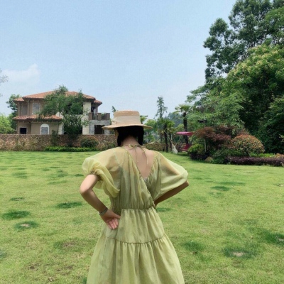 微信头像女背影气质女人背影高清图片大全(22张)