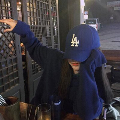 帽子遮住脸的女生头像(共22张)